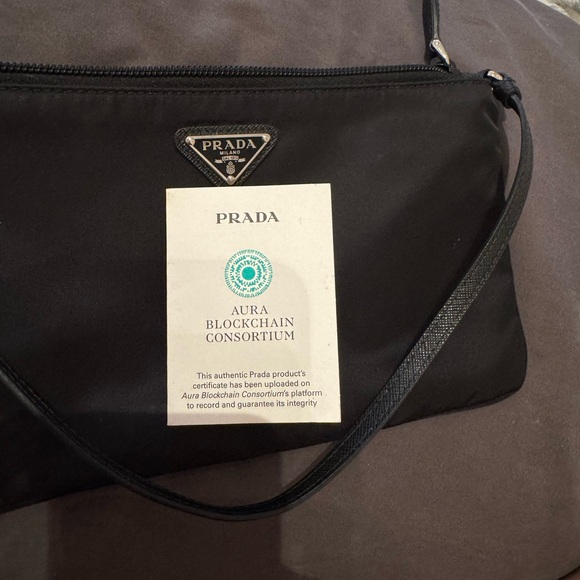 Authentic Prada - Picture 5 of 7